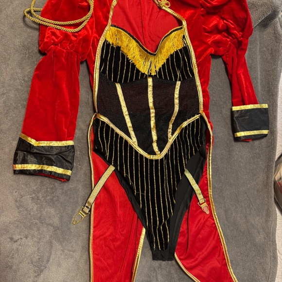 Costume! Ring Master Babe 2 Piece Costume Set  S/P - Picture 7 of 14